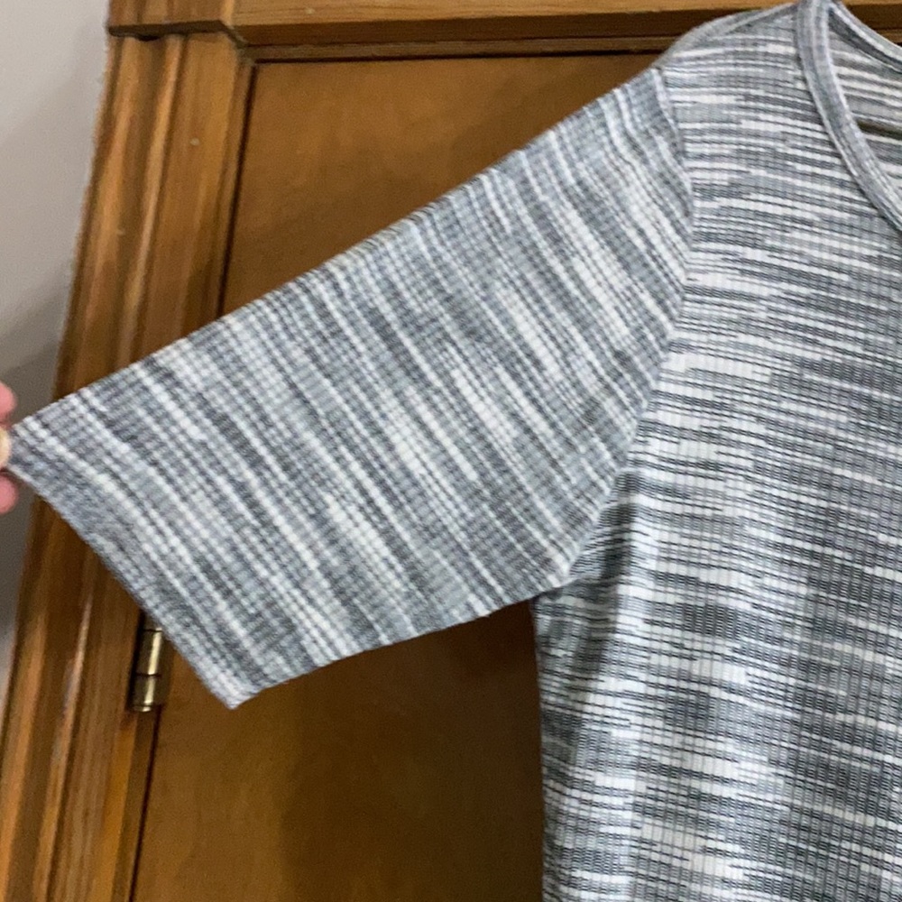 LN women’s Mwdium LulaRoe grey dress - Picture 3 of 6